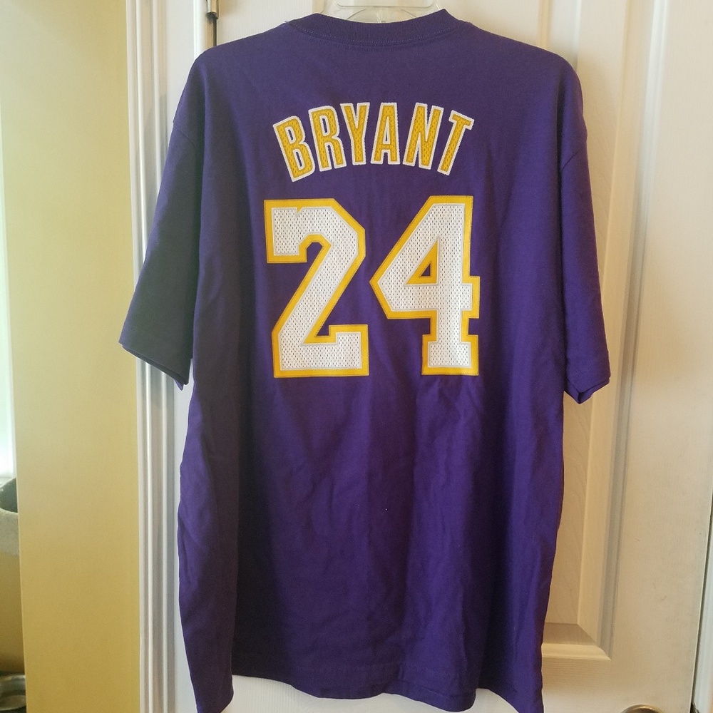 Kobe Bryant Lakers jersey shirt